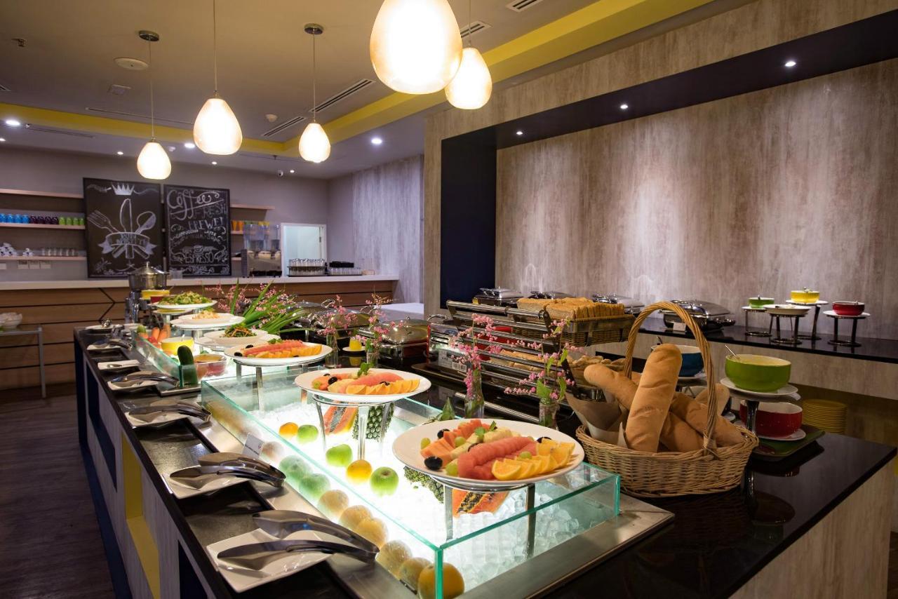 Hotel Ibis Styles Kuala Lumpur Sri Damansara Petaling Jaya Zewnętrze zdjęcie